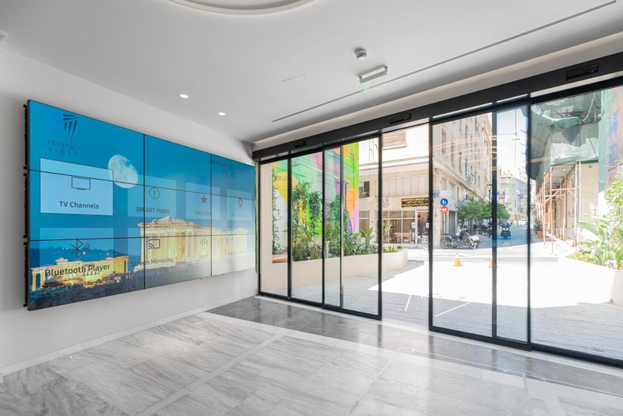 Hellenic Vibes Smart Hotel Atene Esterno foto Entrance to the museum