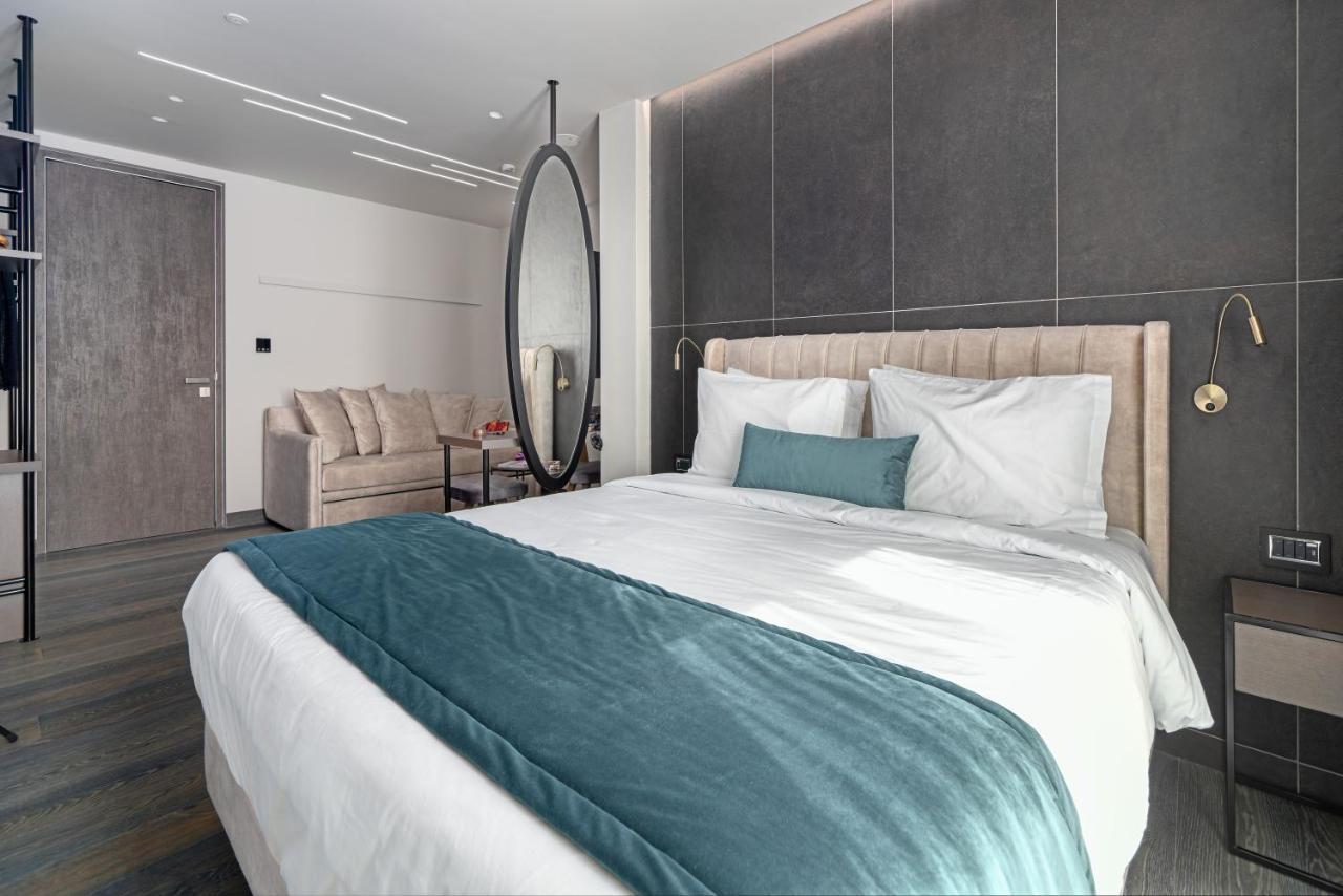 Hellenic Vibes Smart Hotel Atene Esterno foto Deluxe Room