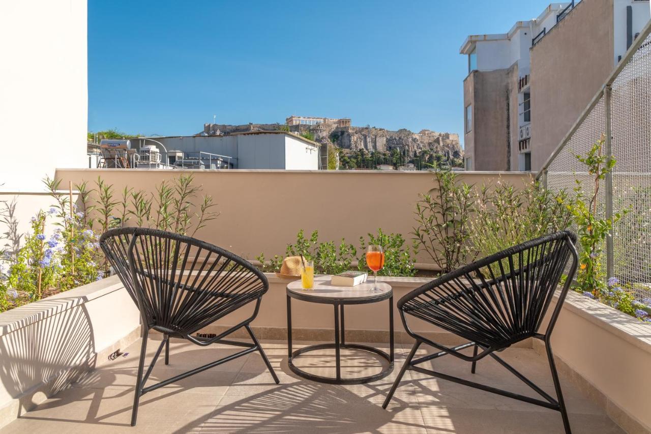 Hellenic Vibes Smart Hotel Atene Esterno foto A balcony in Athens, Greece