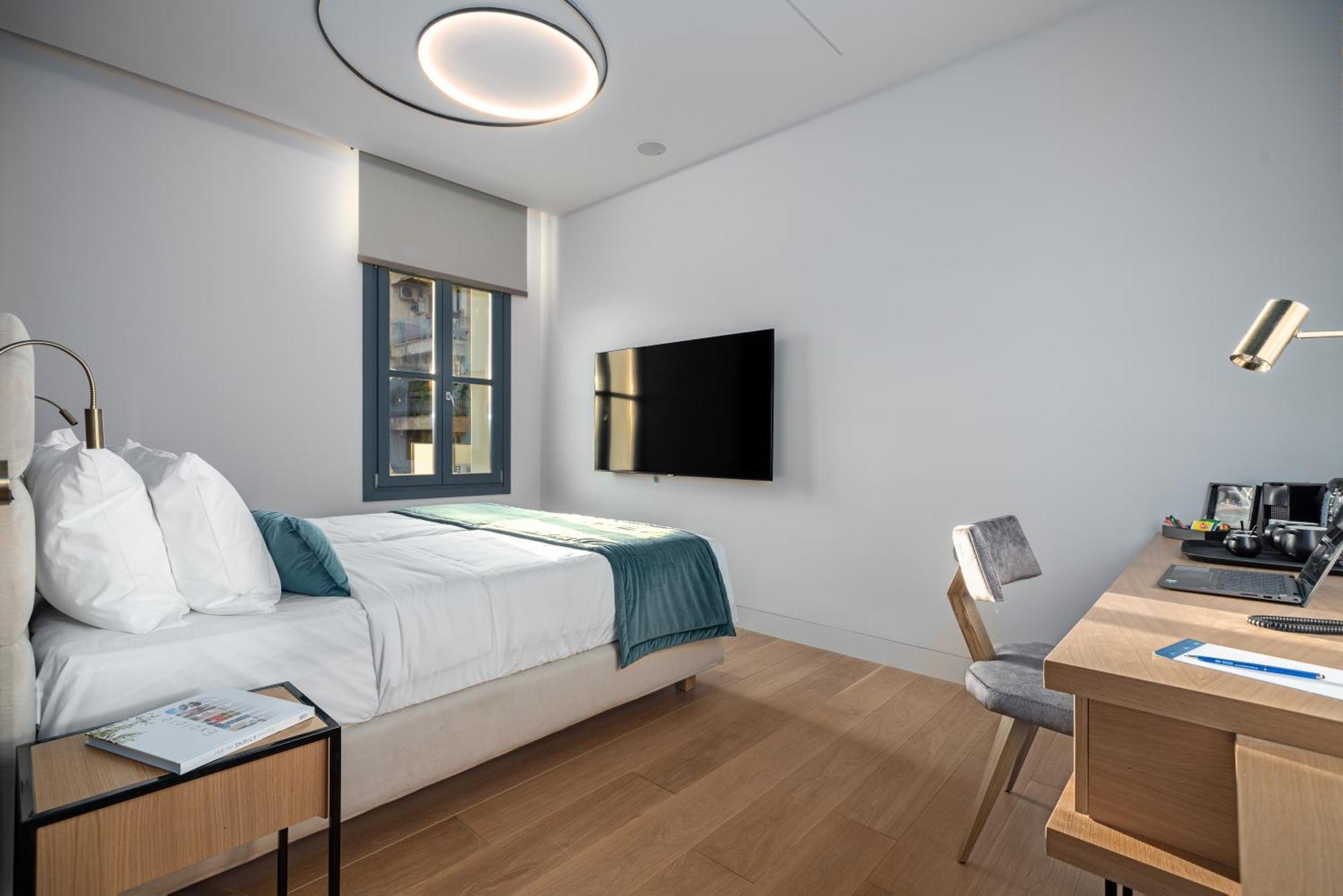 Hellenic Vibes Smart Hotel Atene Esterno foto Deluxe room